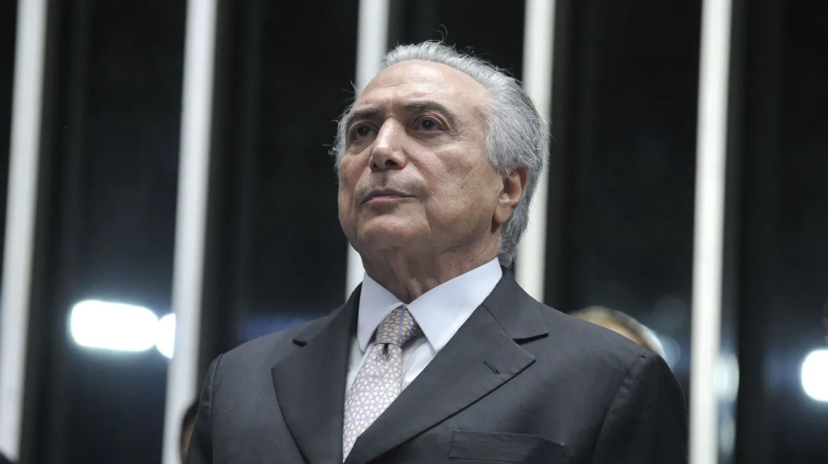 Temer defende prevalência das instituições na crise do STF